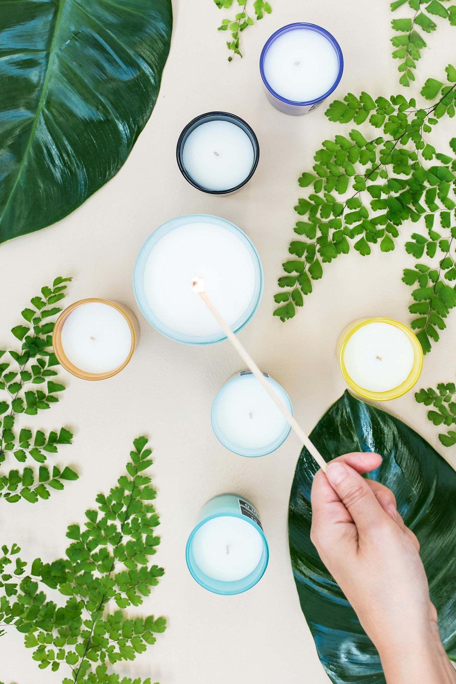 Top 5 Candle Scents for a Cozy Home